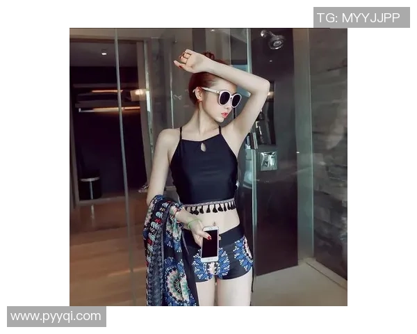 足球明星妻子身材展现魅力与风采的精彩瞬间合集